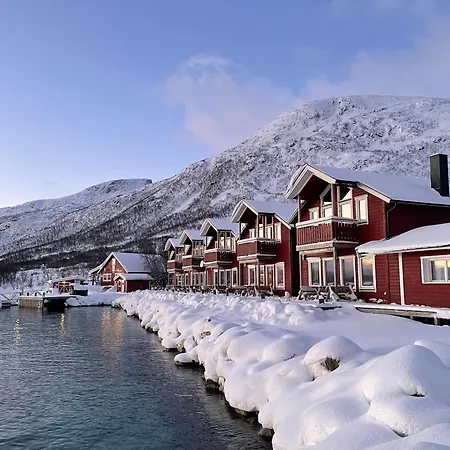 Hav Og Fjell Arctic Sea & Mountain 캠프장 *