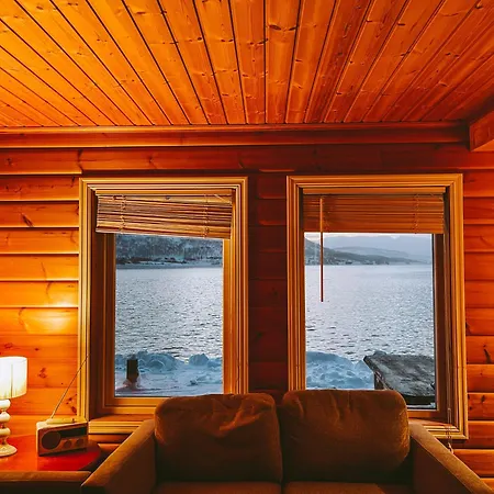 Hav Og Fjell Arctic Sea & Mountain * Hansnes